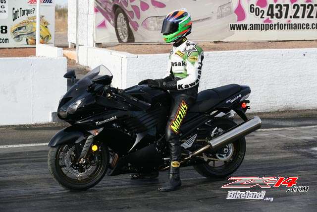zx14com041