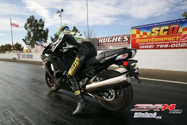 zx14com046