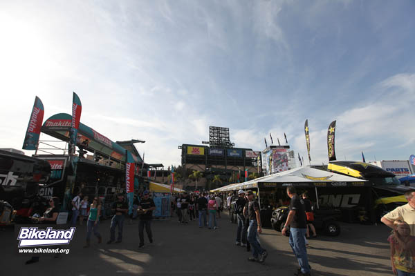 a1_2010_bikeland015