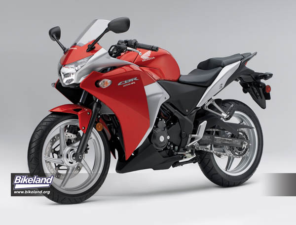 2011_cbr250r_066