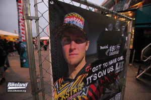 2011anaheimonesx_052