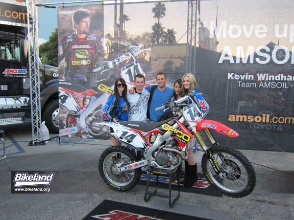 2011lasx_05
