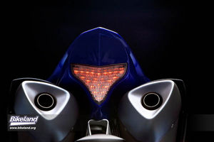 2009_YZF-R1_Bra_US_10