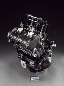 2009_YZF-R1_Fea_EUR_10