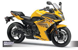 09MS_FZ6R_yel_S3 copy