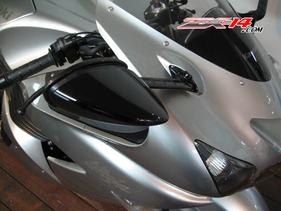 2007 Silver ZX-14 (OEM) Pix! @ ZX-14.com