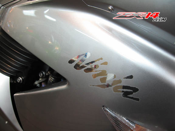 2007 Silver ZX-14 (OEM) Pix! @ ZX-14.com