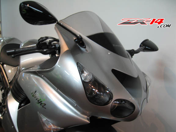 2007 Silver ZX-14 (OEM) Pix! @ ZX-14.com
